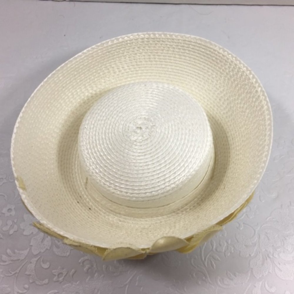 VTG White Fancy Doll Mannequin Stuffed Animal Derby Hat by Ann Marie Small